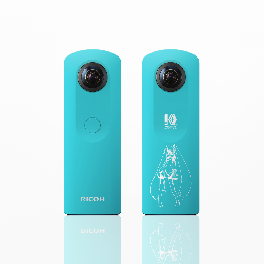 Старт продаж лимитированной серии RICOH THETA SC HATSUNE MIKU в России