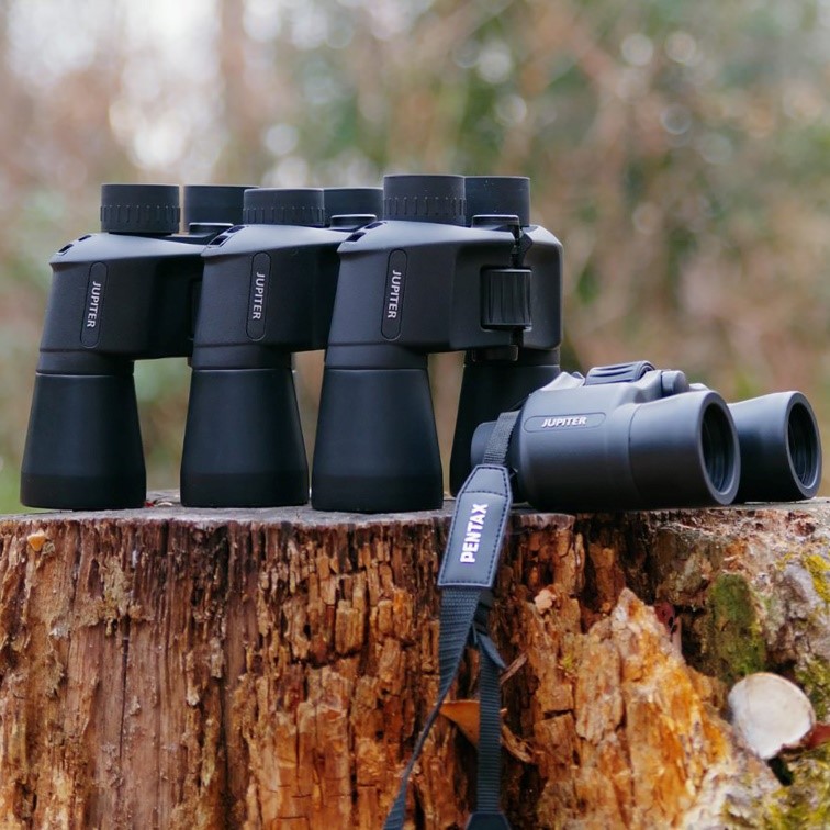 Какие бинокли PENTAX подходят для наблюдения кометы C/2022 Е3 (ZTF)?