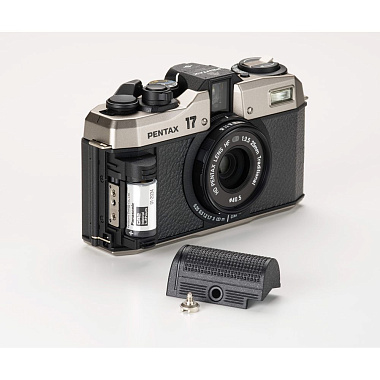 Пленочная компактная фотокамера PENTAX 17