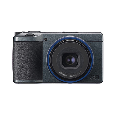 Компактная фотокамера премиум-класса RICOH GR IIIx Urban Edition в комплекте с чехлом GC11