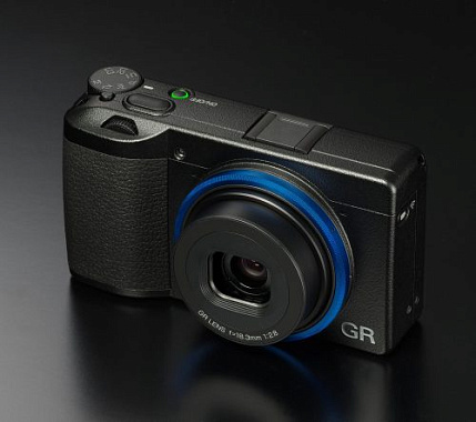 Декоративное кольцо Ricoh GN-1 для объектива GR-III синее