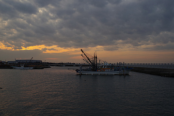 Photo by Shinichi Hanawa
